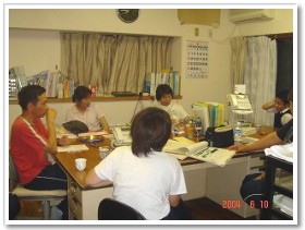 �׋���E�~�[�e�B���O