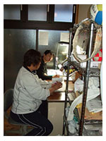 �Ђ��Ђ��E�E��